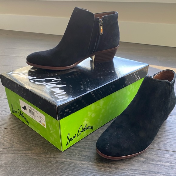 BNIB - Sam Edelman black booties - size 6.5 - Picture 2 of 4